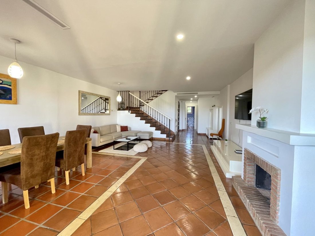 Apartment in Sotogrande, San Roque, Andalusia 4 - 14573233