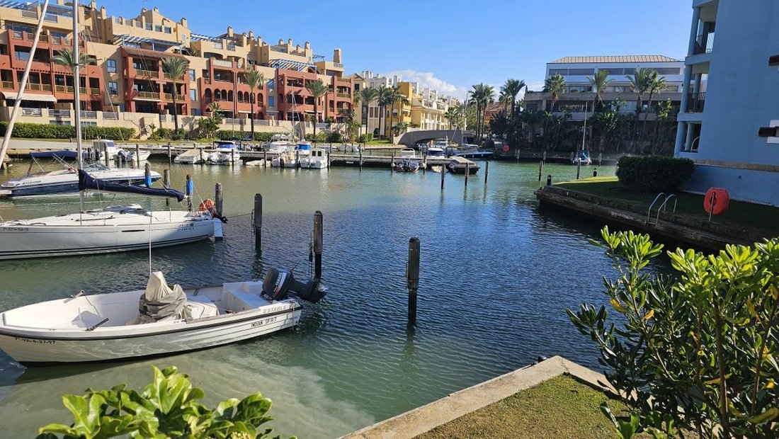 Penthouse in Sotogrande, San Roque, Andalusia 3 - 14573221