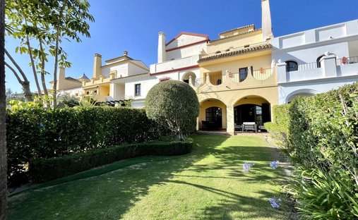 Apartment in Sotogrande, San Roque, Andalusia 1