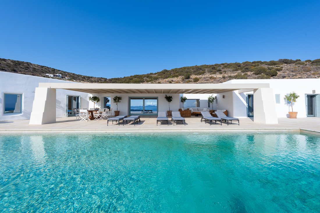 Villa in Paros, Aegean, Greece 1 - 13649338