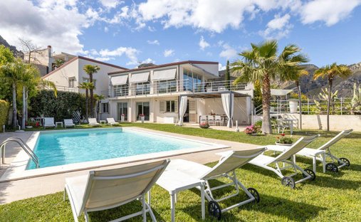 Villa in Castelmola, Sicily, Italy 1