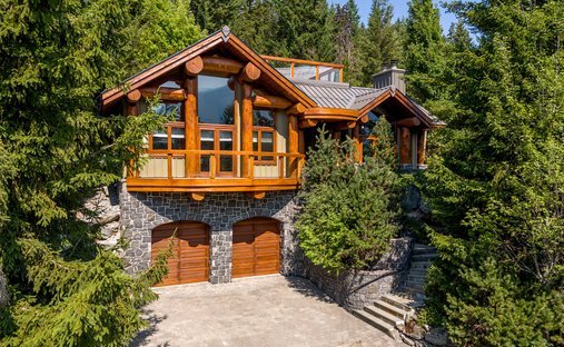 Unlock the Door to Your British Columbia Dream: Discover Your Perfect BC Cottage for Sale
