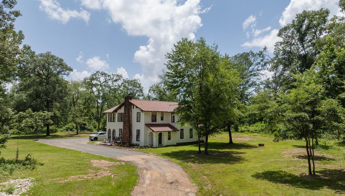 House in Texarkana, Texas, United States 2 - 14574734