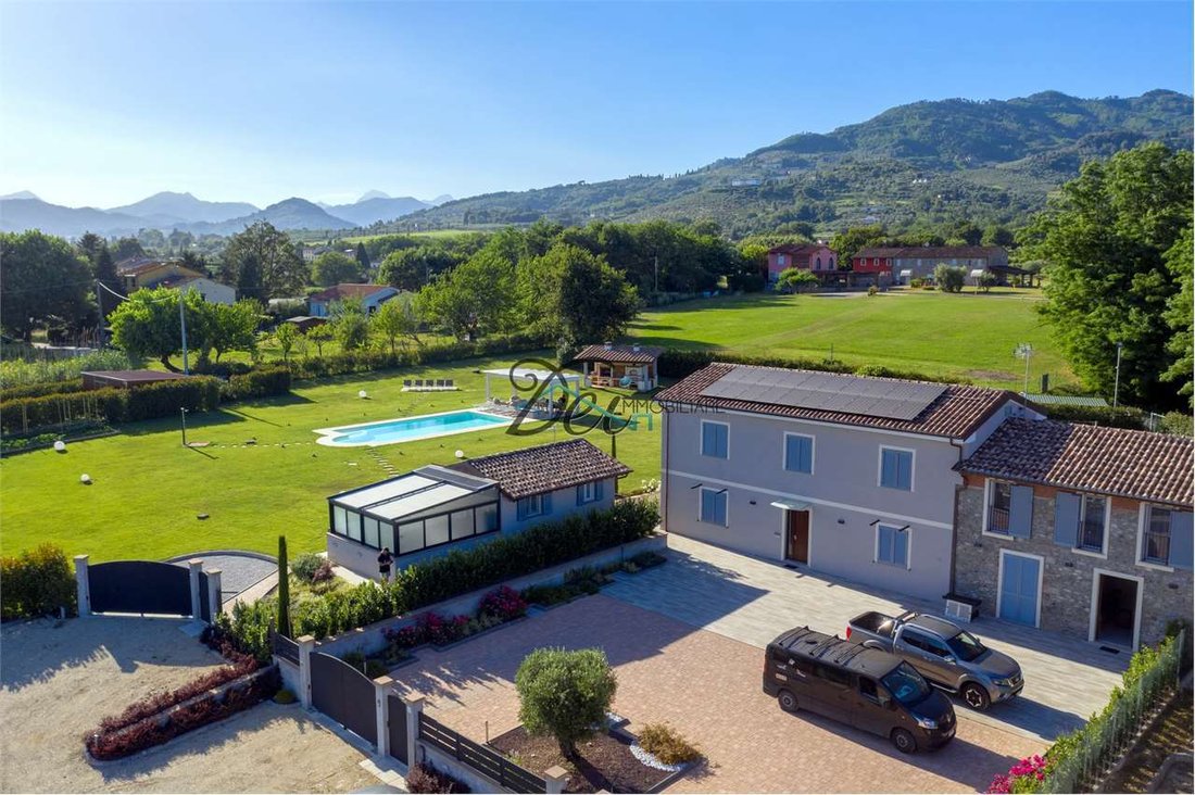 Estate in Capannori, Tuscany, Italy 2 - 14575582