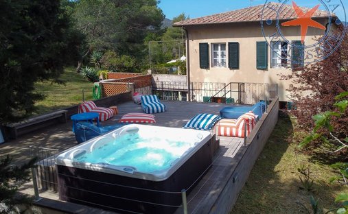 Villa in Portoferraio, Tuscany, Italy 1