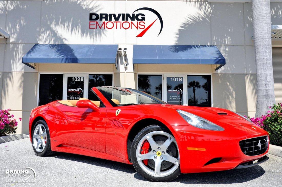 Cabriolet in Lake Park, FL 33403 1 - 14575943