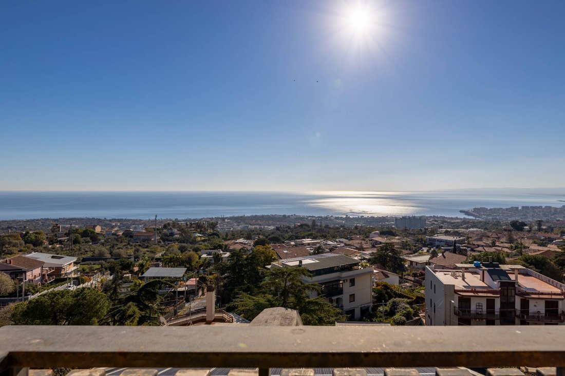 Villa in San Gregorio di Catania, Sicily, Italy 1 - 14576930