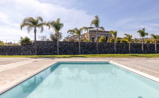 Villa a Aci Castello, Sicilia, Italia 1