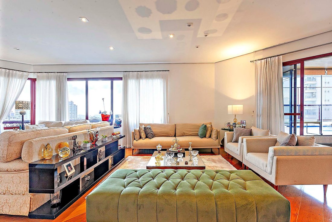Apartment in São Paulo, State of São Paulo, Brazil 5 - 14576949