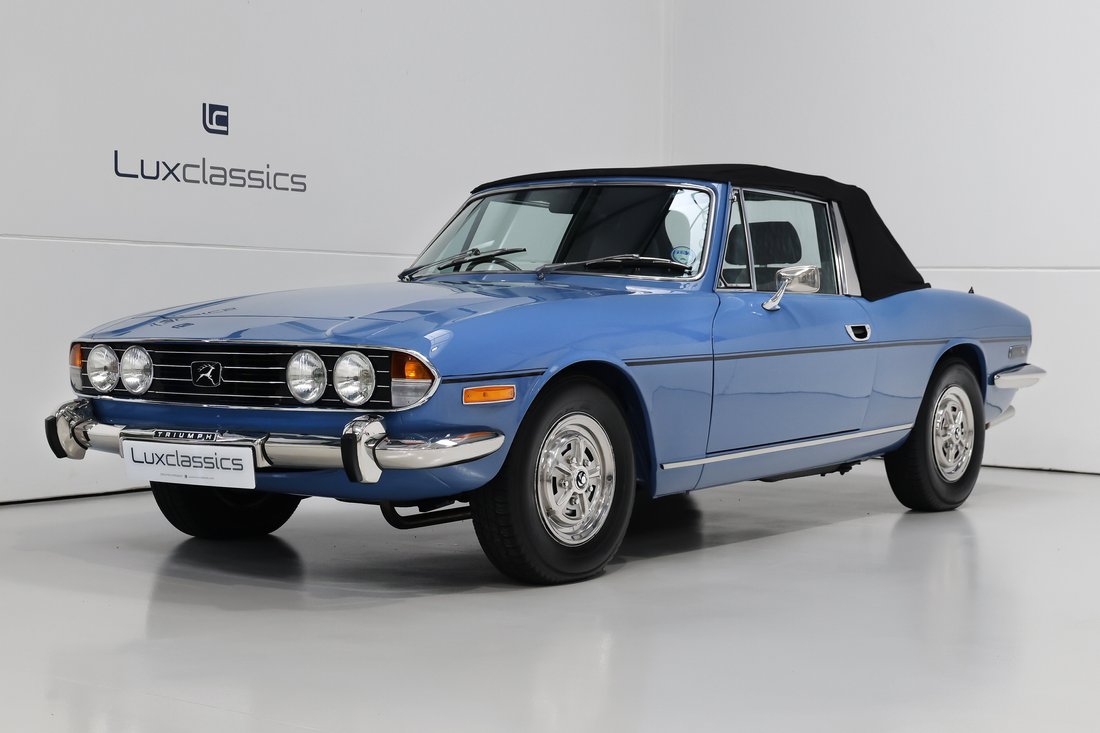 Cabriolet in Great Leighs, England, United Kingdom 1 - 14580575