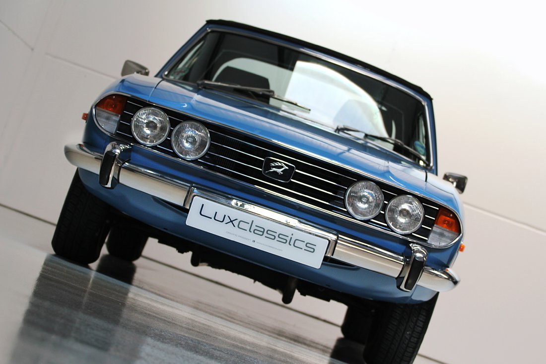 Cabriolet in Great Leighs, England, United Kingdom 2 - 14580575
