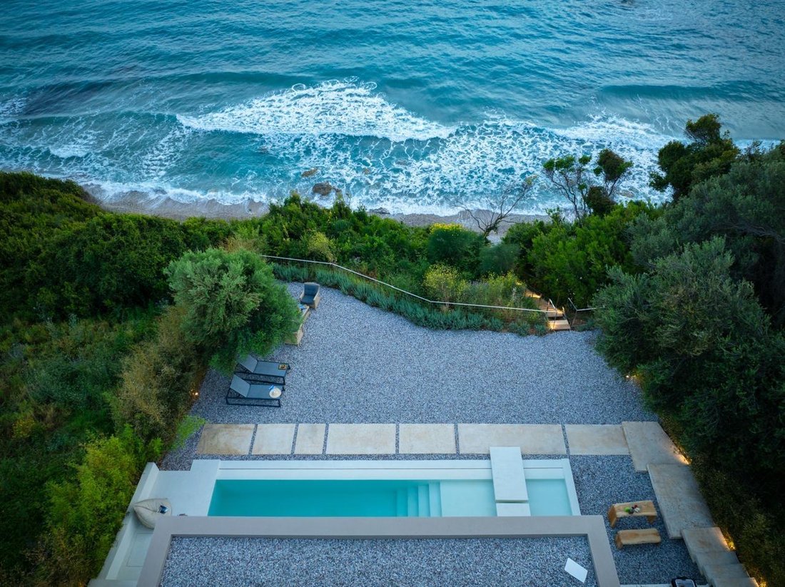 Villa in Corfu, Peloponnese, Western Greece and the Ionian, Greece 2 - 14580556
