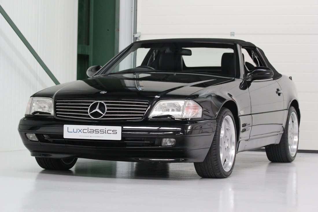 Cabriolet in Great Leighs, England, United Kingdom 1 - 14580577