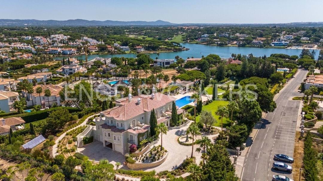 Villa in Almancil, Algarve, Portugal 1 - 14577428