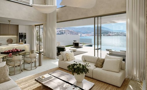 Villa in La Herradura, Almunecar, Spain 1