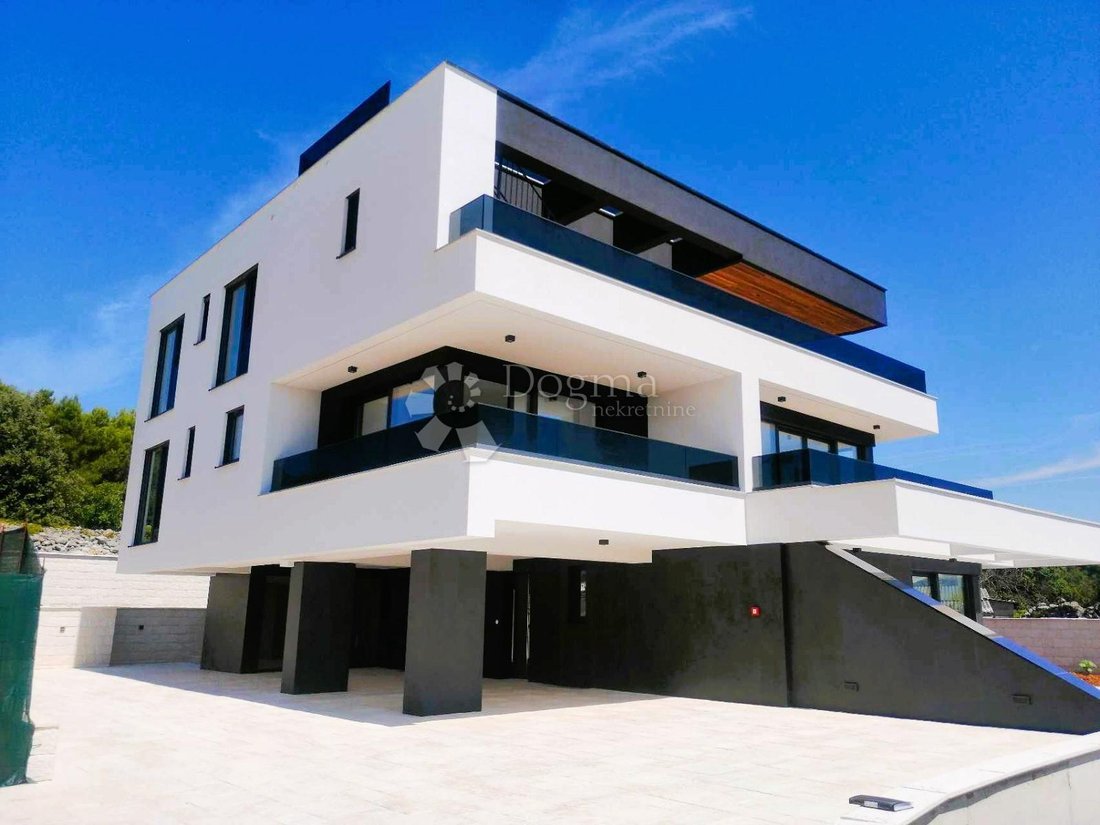 Apartment in Krk, Primorje-Gorski Kotar County, Croatia 1 - 14578654