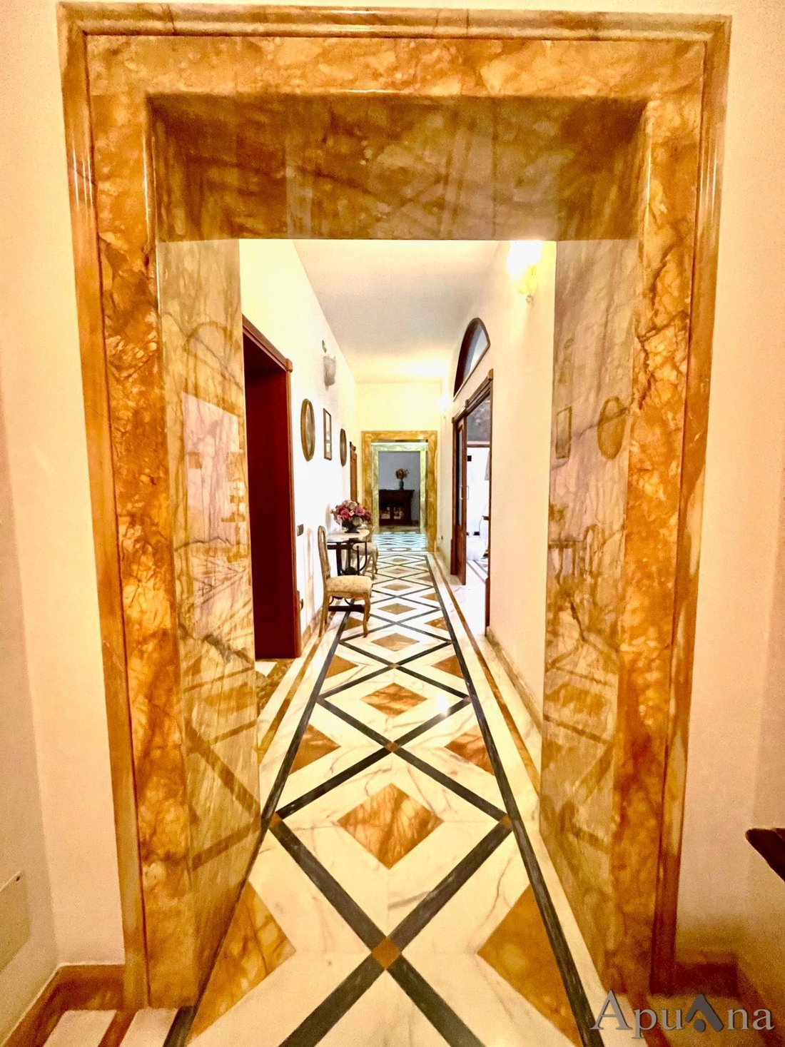 Apartment in Center, Massa, Italy 1 - 14579185