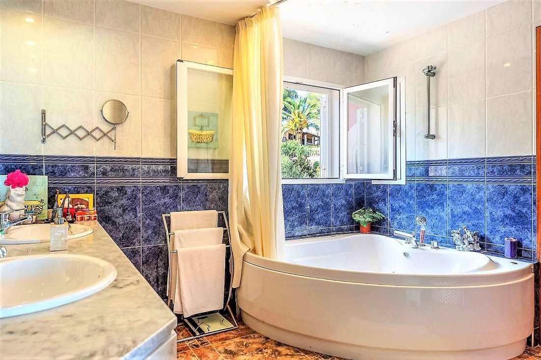 House in Calvia, Balearic Islands, Spain 4 - 12557382