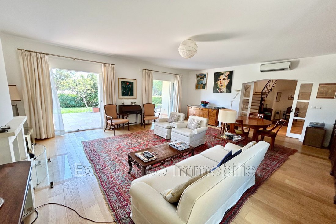 Villa in Le Plan-de-la-Tour, Provence-Alpes-Côte d'Azur, France 5 - 14581082