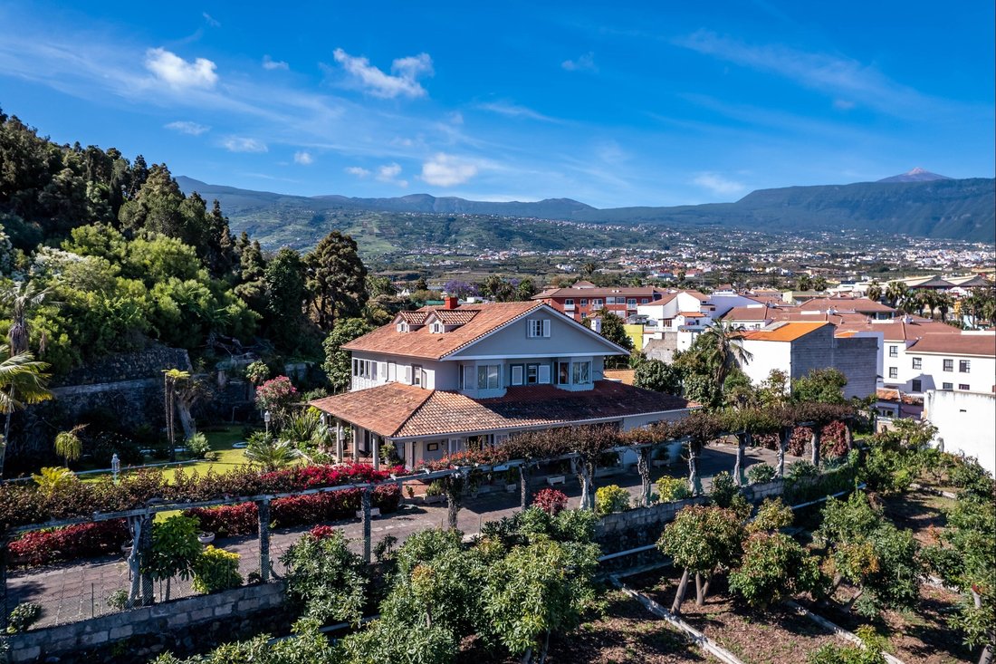 Townhouse in Ofra-Costa Sur, Santa Cruz De Tenerife, Spain 2 - 14577417
