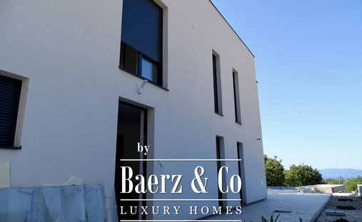 Townhouse in Kostrena, Primorje-Gorski Kotar County, Croatia 1