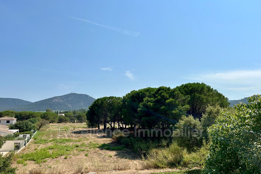 Villa in Le Plan-de-la-Tour, Provence-Alpes-Côte d'Azur, France 4 - 14581082