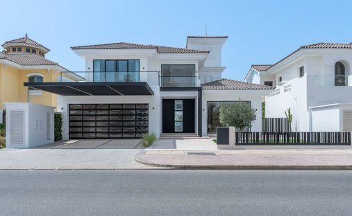 Villa in Dubai, Dubai, United Arab Emirates 1