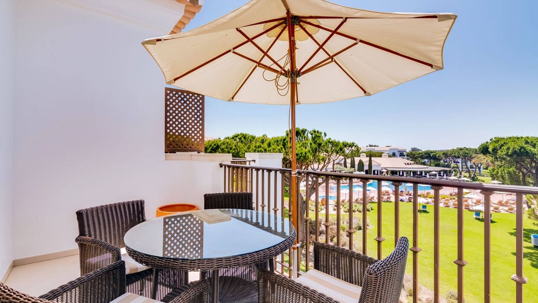 Apartment in Olhos de Agua, Algarve, Portugal 1 - 14583901