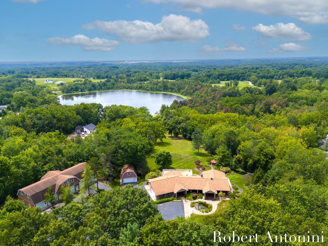 House in Forest Hills, Michigan, United States 1 - 14583905