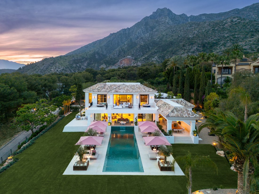 Villa in Sierra Blanca, Marbella, Spain 1 - 14586978