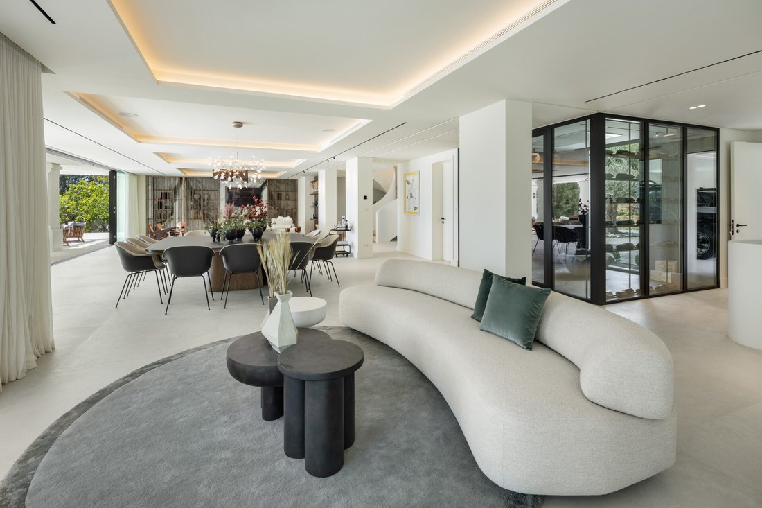 Villa in Sierra Blanca, Marbella, Spain 3 - 14586978