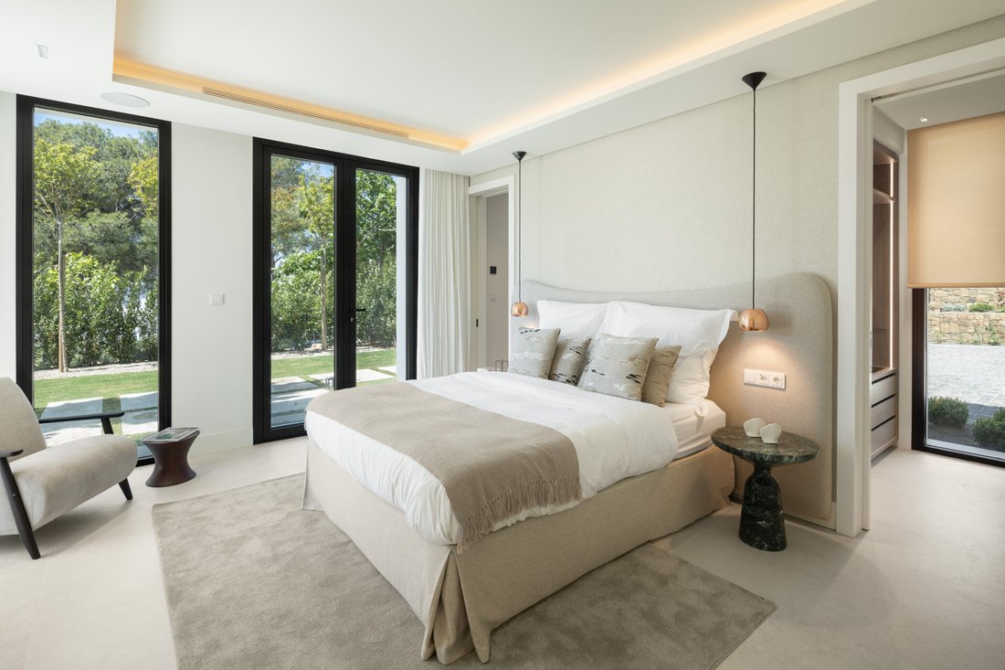 Villa in Sierra Blanca, Marbella, Spain 4 - 14586978