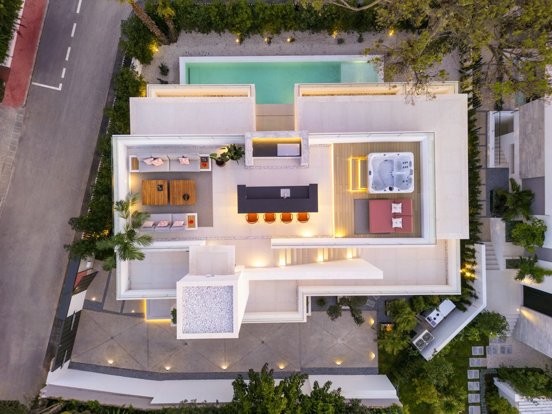 Villa in Marbella, Andalusia, Spain 5 - 14586989