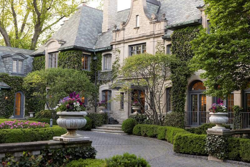 Windsor House An Iconic Lakefront Estate In Winnetka, Illinois, United ...