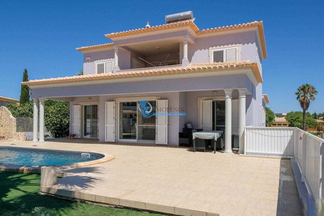 Villa in Olhos de Agua, Algarve, Portugal 1 - 13281626