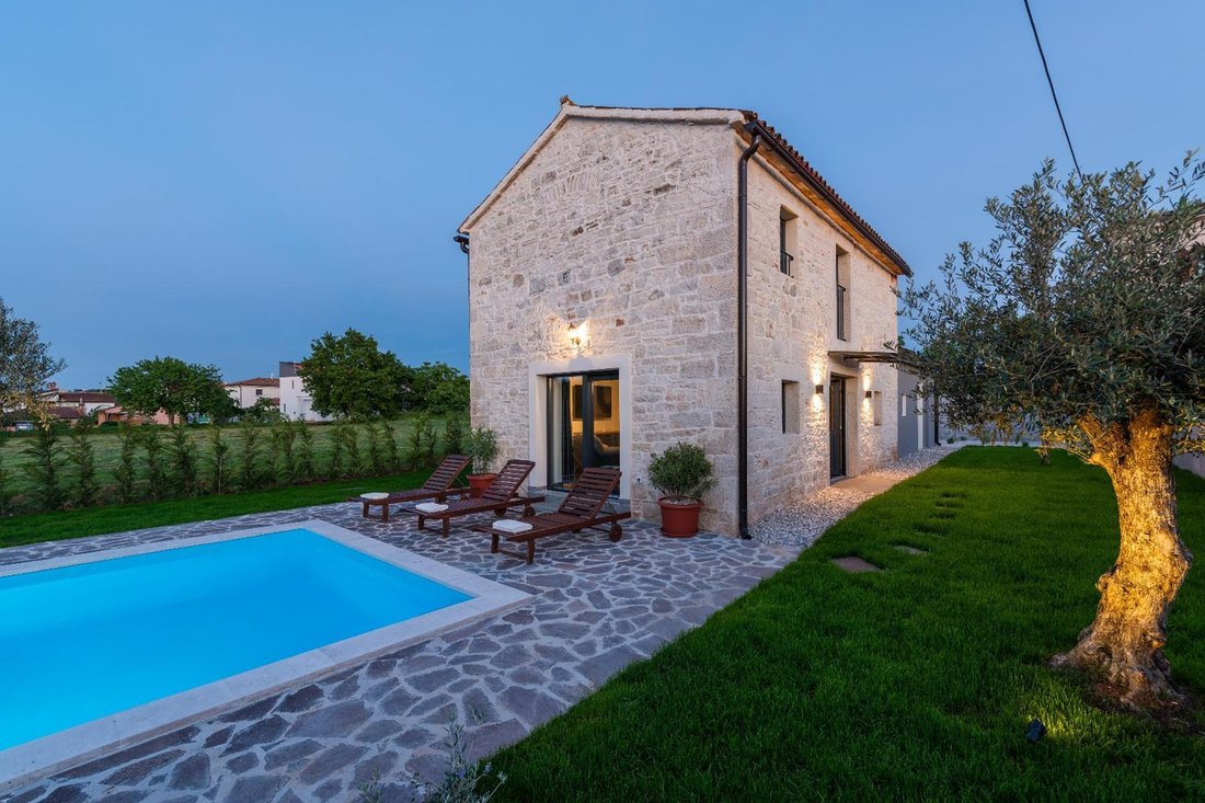 Villa in Bonaci - Bonazzi, Istria County, Croatia 2 - 14586542