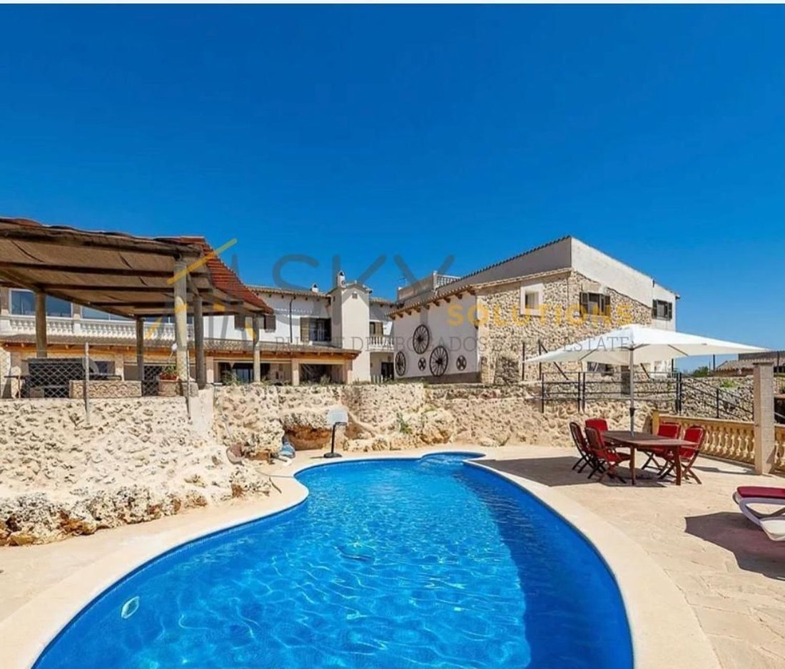 Casa di campagna a Lloret de Vistalegre, Isole Baleari, Spagna 2 - 14586606