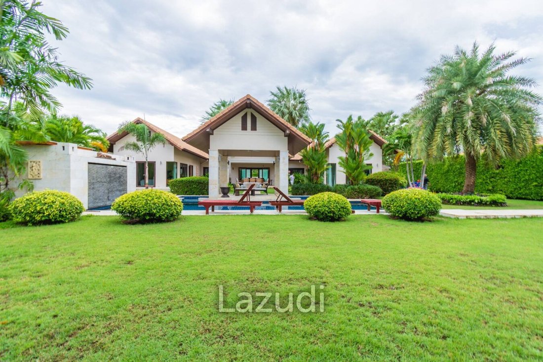 Villa in Sam Roi Yot, Prachuap Khiri Khan, Thailand 2 - 14586545