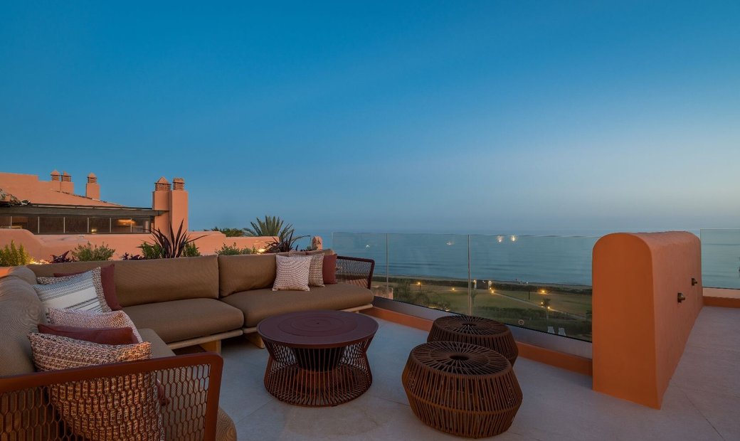 5-Bedroom Penthouse in Pathum Wan for Sale, 544 m2 ... - Tranio