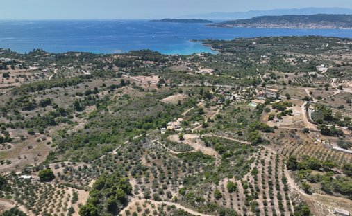 Land in Koinotita Kranidiou, Kranidi, Greece 1