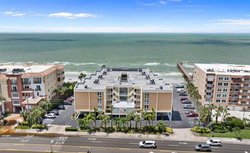 Condo in Madeira Beach, Florida, United States 1