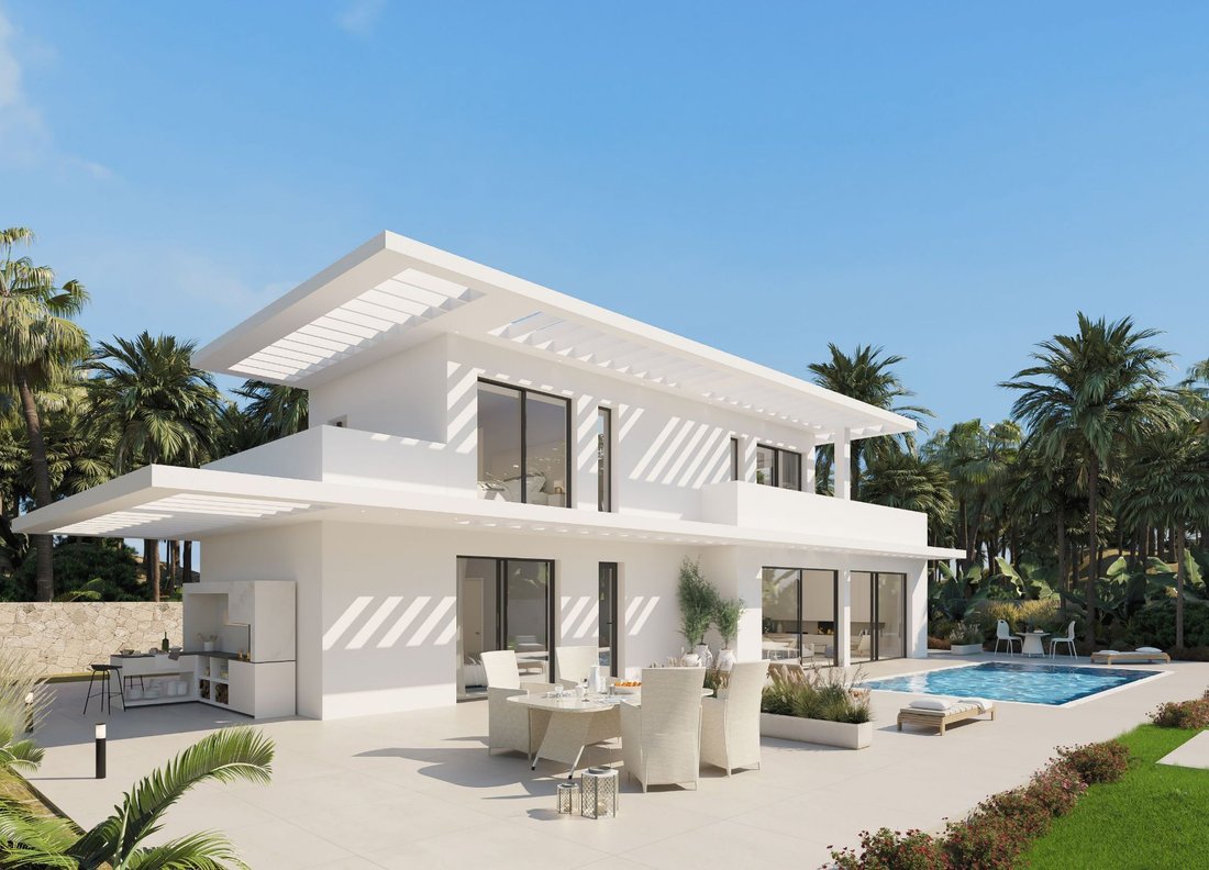 Villa in Buenas Noches, Estepona, Spain 1 - 14587495