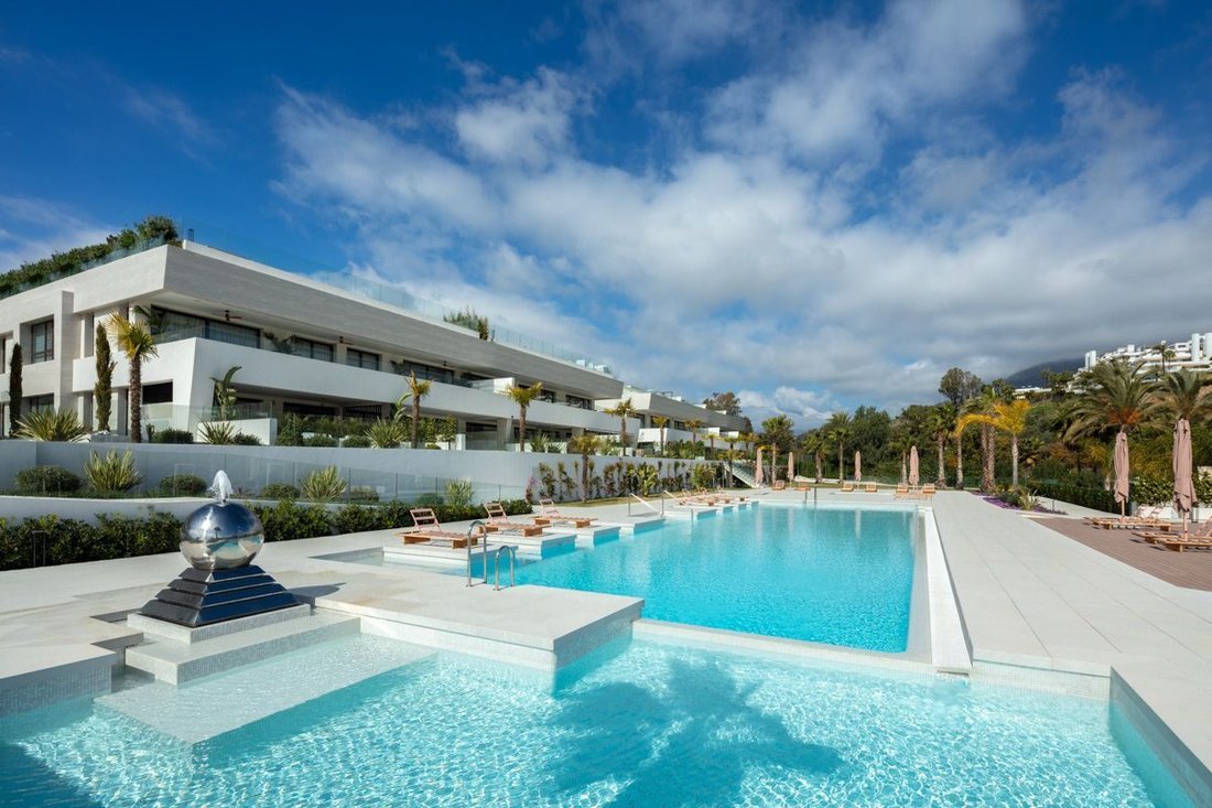 Apartment in Marbella, Andalusia, Spain 2 - 14587585