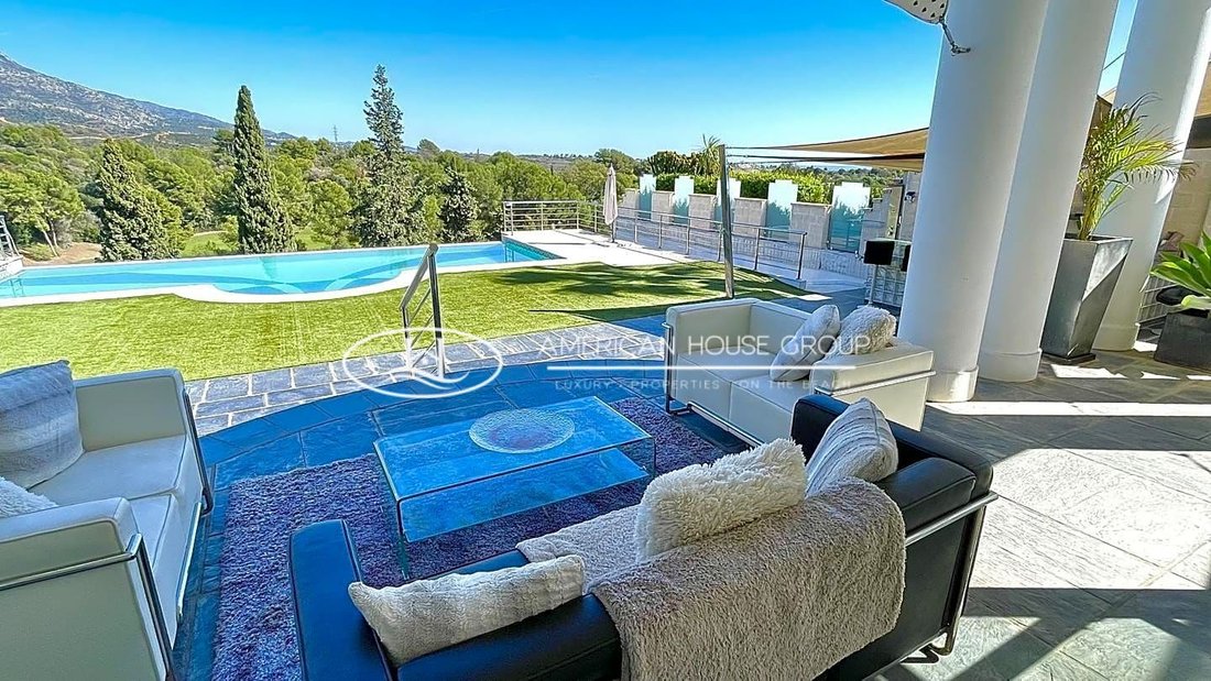 Chalet in Nueva Andalucia, Marbella, Spain 4 - 14590280