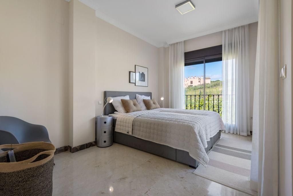 Villa in Estepona, Andalusia, Spain 3 - 14587614