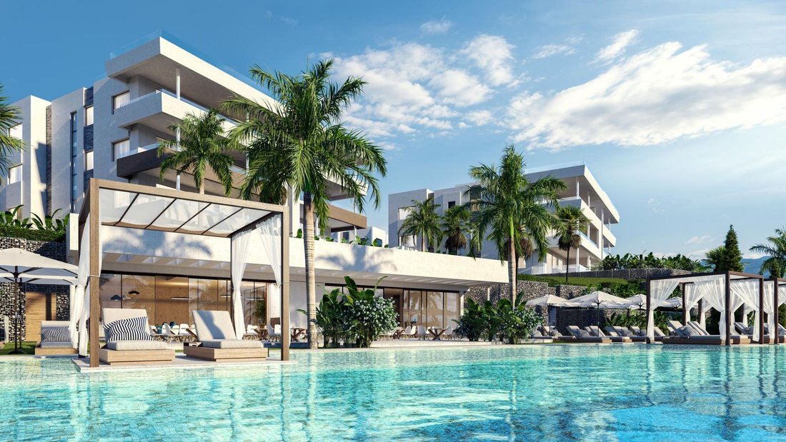 Villa in Elviria-Cabopino, Marbella, Spain 4 - 14587531
