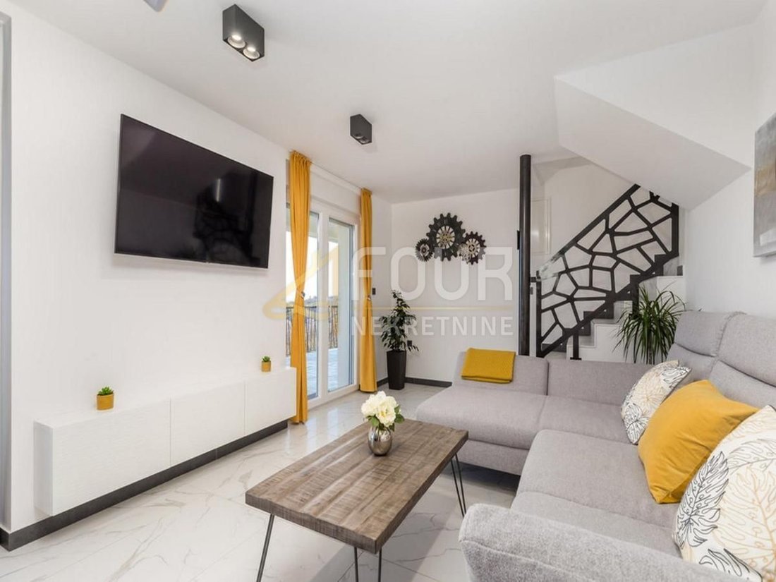 House in Grad Opatija, Primorje-Gorski Kotar County, Croatia 3 - 14588362