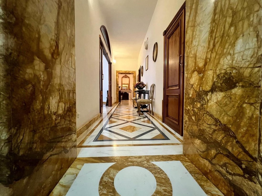 Apartment in Center, Massa, Italy 2 - 14588701