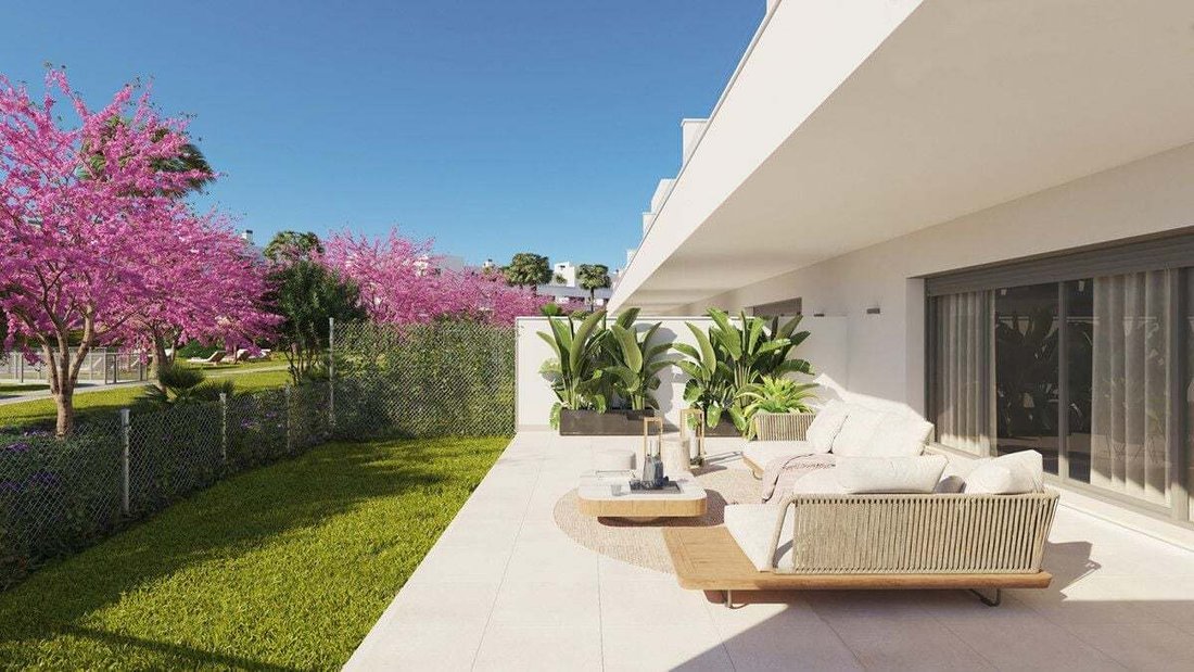 Apartment in Estepona, Andalusia, Spain 4 - 14587545