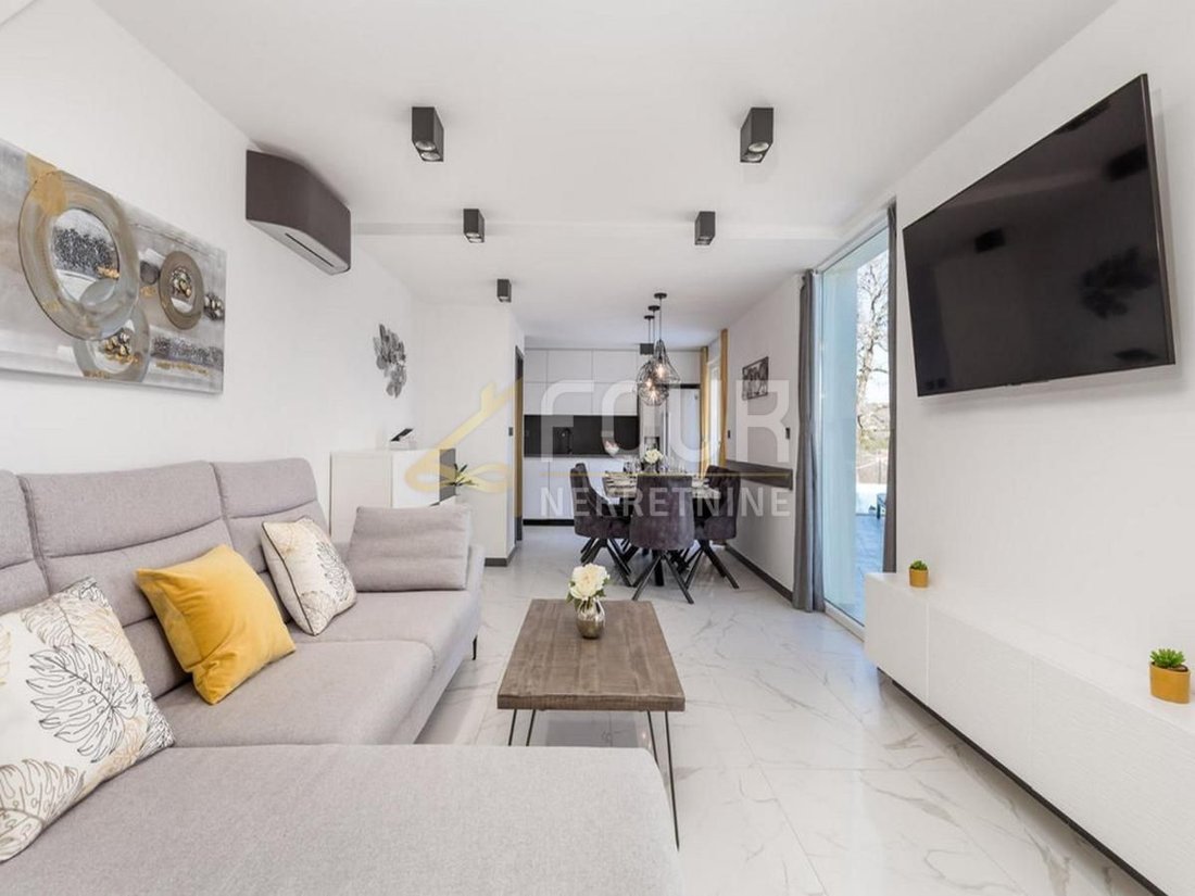 House in Grad Opatija, Primorje-Gorski Kotar County, Croatia 2 - 14588362